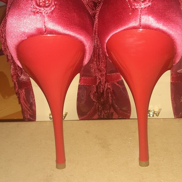 ABS Red Fringe High Heels - Picture 3 of 9